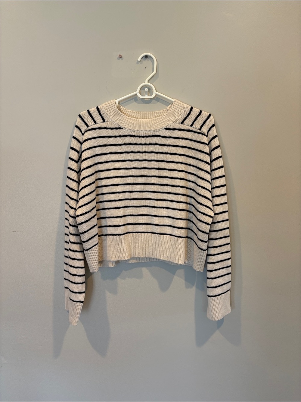 Zara Cream and Black Striped Crew Neck Sweater